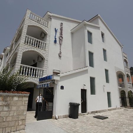 Apartments Perovic Budva Luaran gambar