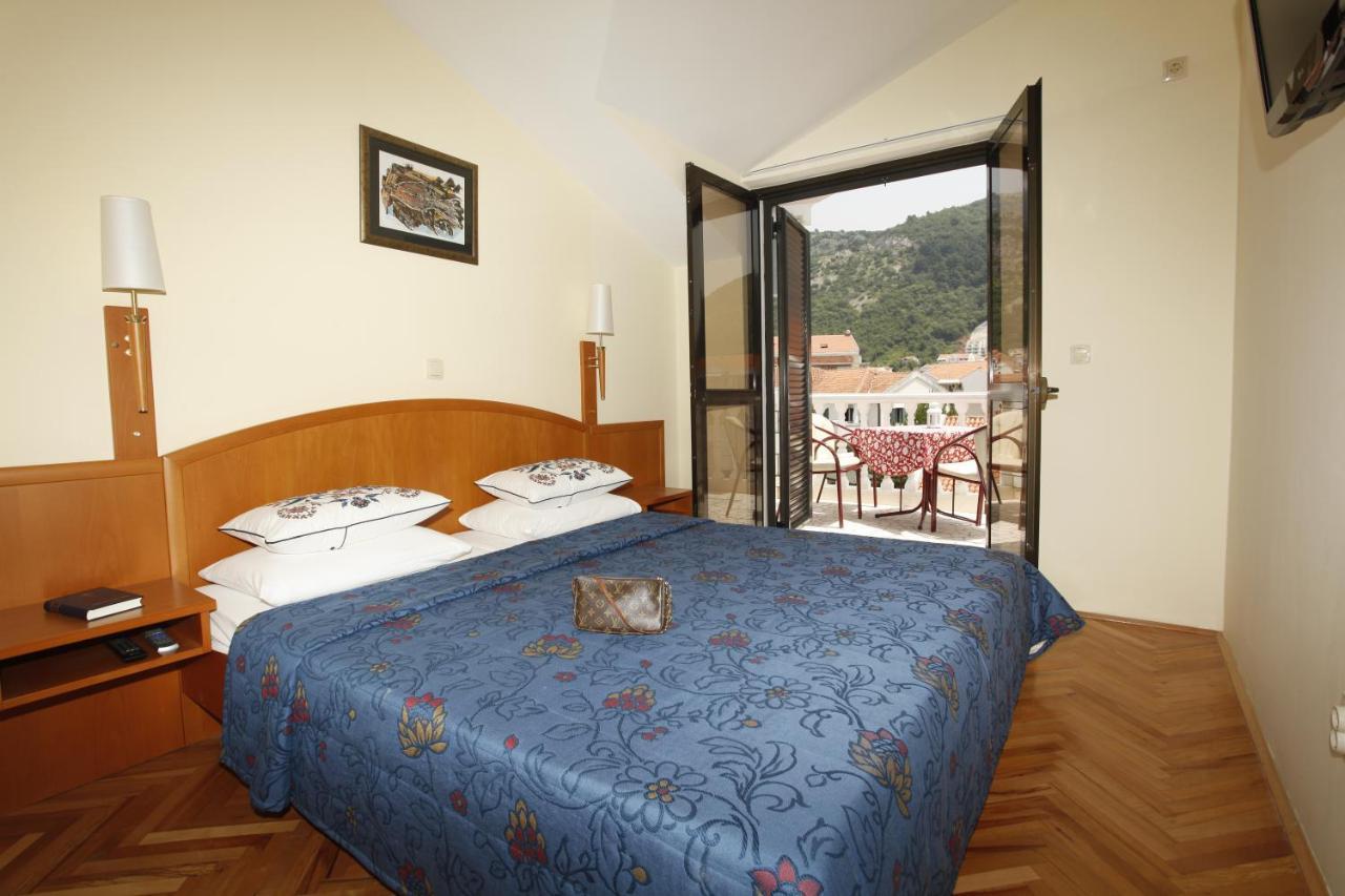 Apartments Perovic Budva Luaran gambar