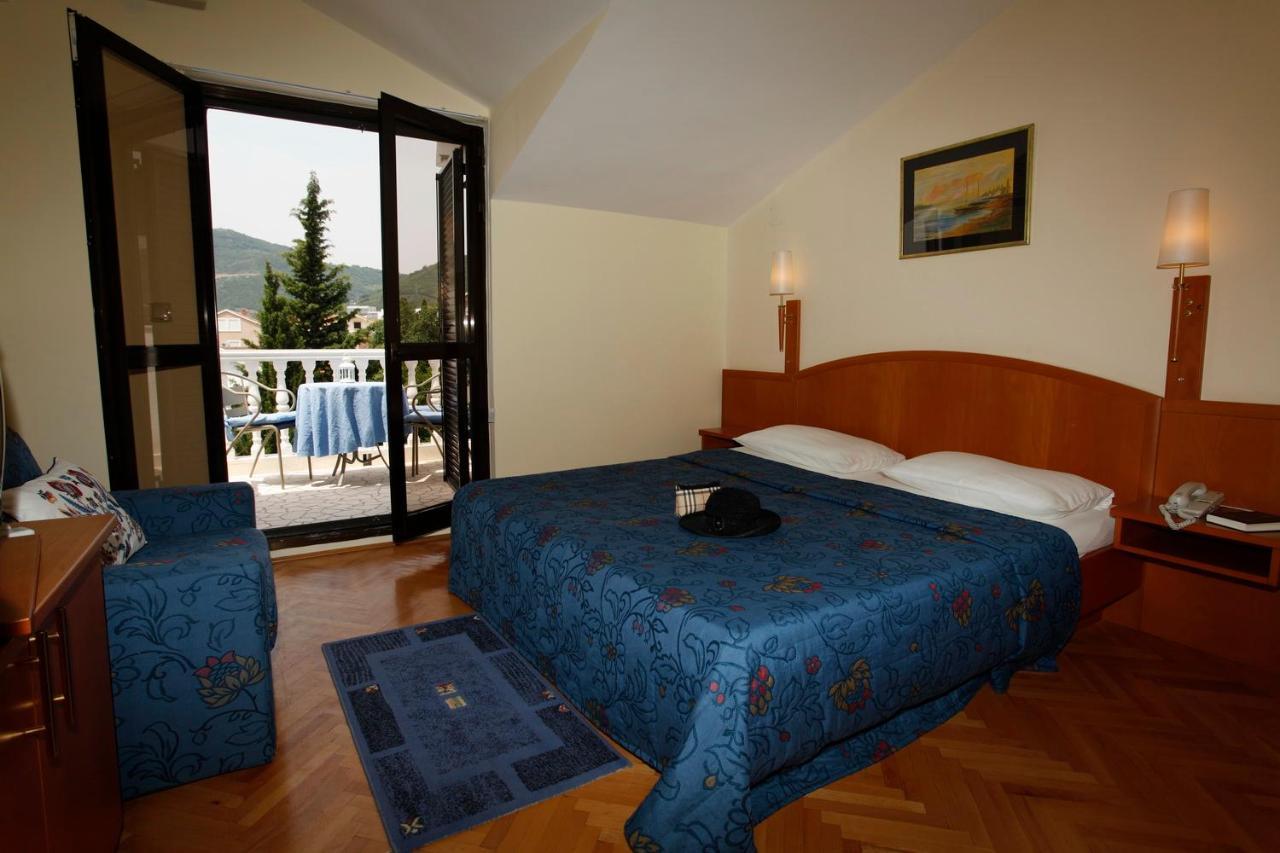 Apartments Perovic Budva Luaran gambar